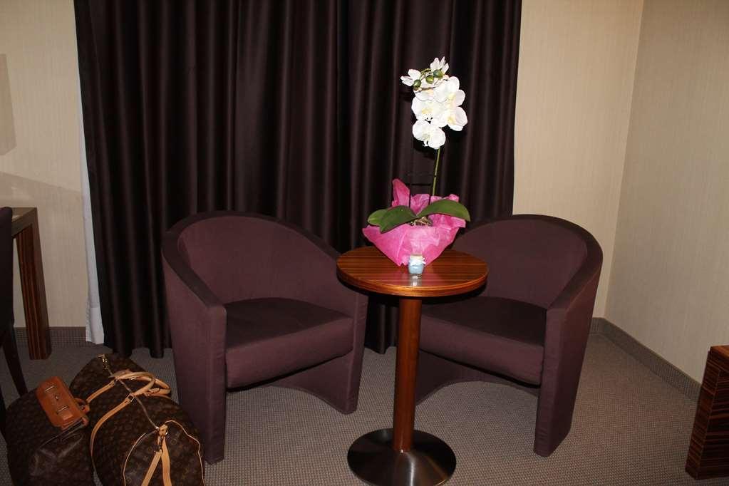Mh Hotel Piacenza Fiera Værelse billede